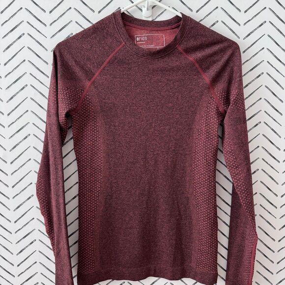 FIGS Salta Seamless Longsleeve Underscrub in Burgundy Women's Size XS W22KW1010 - Picture 1 of 7
